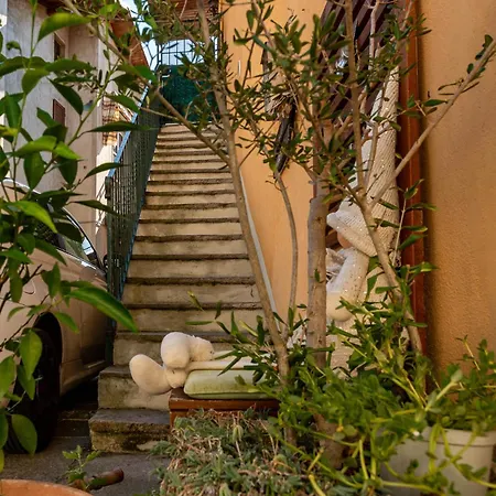 La Casa Nel Di Francesco