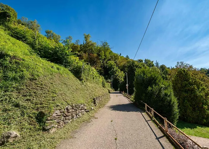 La Casa Nel Di Francesco Como